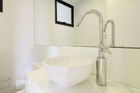 Lavabo de apartamento à venda com 3 quartos, 107m² em Cidade São Francisco, São Paulo