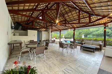 Apartamento à venda com 64m², 1 quarto e 2 vagas Apartamento à venda com 64m², 1 quarto e 2 vagasÁrea comum - Churrasqueira