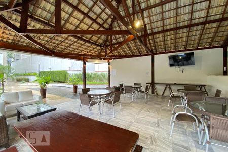 Apartamento à venda com 64m², 1 quarto e 2 vagas Apartamento à venda com 64m², 1 quarto e 2 vagasÁrea comum - Churrasqueira