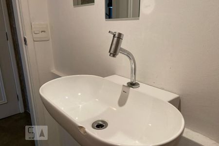 Apartamento à venda com 64m², 1 quarto e 2 vagas Apartamento à venda com 64m², 1 quarto e 2 vagasBanheiro - Torneira