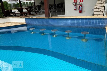 Apartamento à venda com 64m², 1 quarto e 2 vagas Apartamento à venda com 64m², 1 quarto e 2 vagasÁrea comum - Piscina