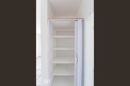 Sala de apartamento para alugar com 2 quartos, 60m² em Barra da Tijuca, Rio de Janeiro