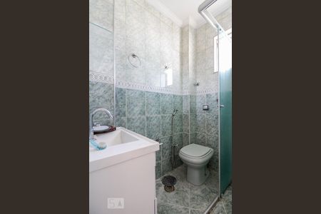Banheiro de apartamento para alugar com 2 quartos, 76m² em Jaguaré, São Paulo