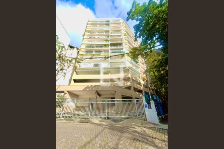 Apartamento à venda com 280m², 4 quartos e 3 vagas Apartamento à venda com 280m², 4 quartos e 3 vagasFachada com cartaz QA.