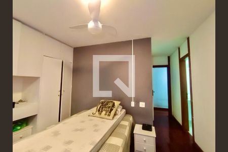 Apartamento à venda com 280m², 4 quartos e 3 vagas Apartamento à venda com 280m², 4 quartos e 3 vagasSuíte 2