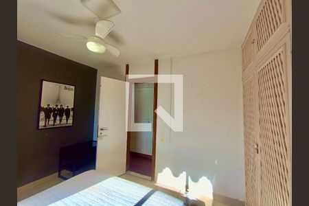 Apartamento à venda com 280m², 4 quartos e 3 vagas Apartamento à venda com 280m², 4 quartos e 3 vagasQuarto 2