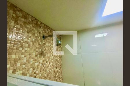 Apartamento à venda com 280m², 4 quartos e 3 vagas Apartamento à venda com 280m², 4 quartos e 3 vagasSuíte 2 banheiro