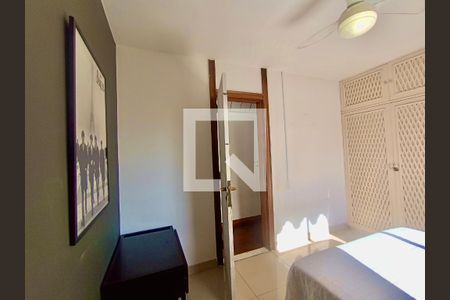 Apartamento à venda com 280m², 4 quartos e 3 vagas Apartamento à venda com 280m², 4 quartos e 3 vagasQuarto 2