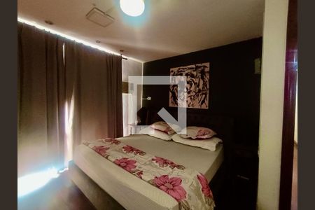 Apartamento à venda com 280m², 4 quartos e 3 vagas Apartamento à venda com 280m², 4 quartos e 3 vagasSuíte 1