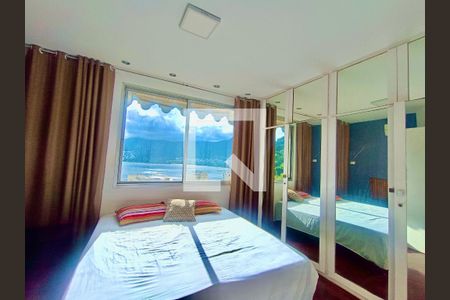 Apartamento à venda com 280m², 4 quartos e 3 vagas Apartamento à venda com 280m², 4 quartos e 3 vagasQuarto 1