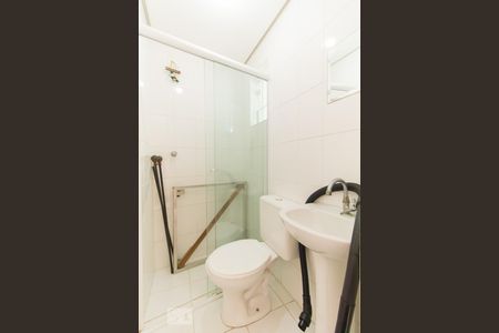 Casa à venda com 125m², 2 quartos e 2 vagas Casa à venda com 125m², 2 quartos e 2 vagasBanheiro de Serviço