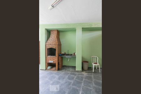 Casa à venda com 121m², 3 quartos e 4 vagas Casa à venda com 121m², 3 quartos e 4 vagasChurrasqueira