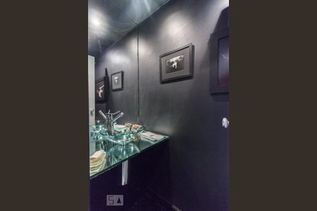 Apartamento à venda com 198m², 3 quartos e 3 vagasLavabo