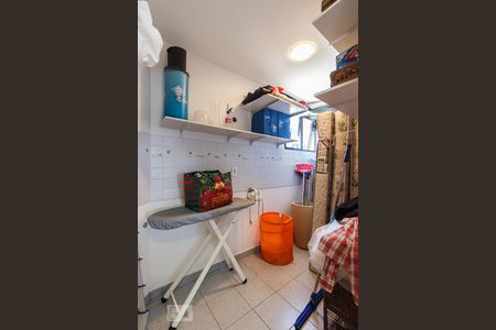 Apartamento à venda com 198m², 3 quartos e 3 vagasQuarto de Serviço