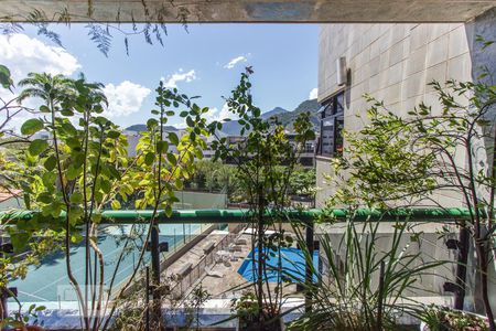 Apartamento à venda com 198m², 3 quartos e 3 vagasVista Suíte 2