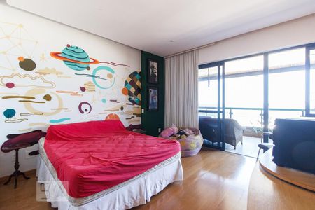 Apartamento à venda com 198m², 3 quartos e 3 vagasSuíte 1
