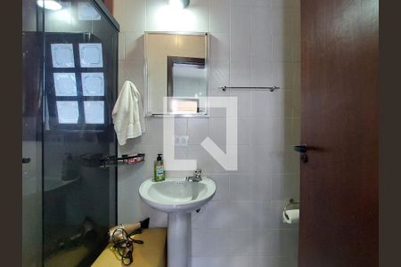 Casa à venda com 500m², 6 quartos e 6 vagasBanheiro na Área de Serviço