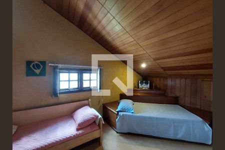 Casa à venda com 500m², 6 quartos e 6 vagasQuarto 4 / Sótão