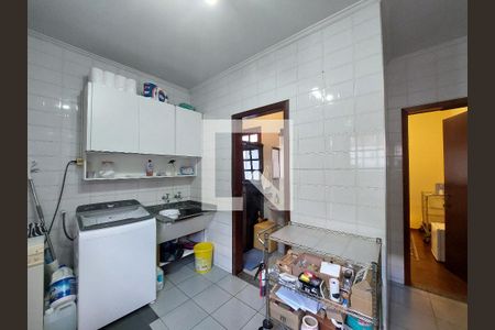 Casa à venda com 500m², 6 quartos e 6 vagasÁrea de Serviço