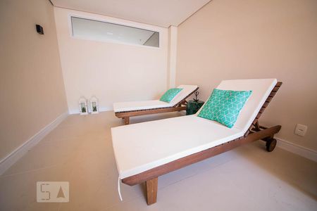 Apartamento à venda com 77m², 2 quartos e 1 vaga Apartamento à venda com 77m², 2 quartos e 1 vagaSauna