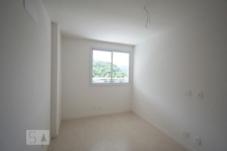 Quarto  de apartamento à venda com 2 quartos, 77m² em Santa Rosa, Niterói