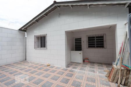 Casa à venda com 120m², 2 quartos e 2 vagas Casa à venda com 120m², 2 quartos e 2 vagasGaragem