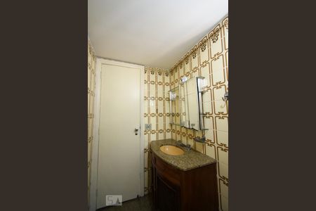 Apartamento à venda com 130m², 3 quartos e 1 vagaBanheiro Social 