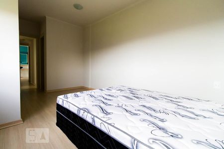 Apartamento à venda com 80m², 3 quartos e 2 vagas Apartamento à venda com 80m², 3 quartos e 2 vagasSuíte