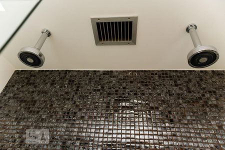 Apartamento à venda com 110m², 2 quartos e 1 vagaBanheiro - primeiro andar