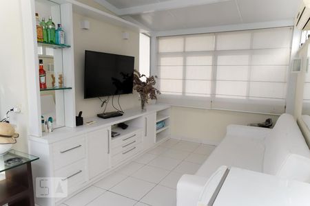 Apartamento à venda com 110m², 2 quartos e 1 vagaSala Tv - segundo andar