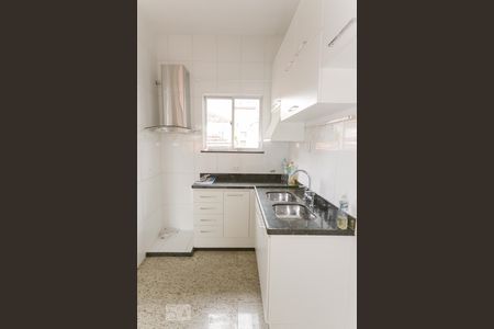 Apartamento à venda com 94m², 3 quartos e sem vagaCozinha