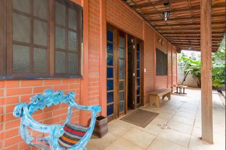 Casa à venda com 70m², 2 quartos e 1 vaga Casa à venda com 70m², 2 quartos e 1 vagaÁrea Externa