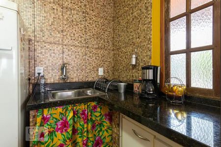 Casa à venda com 70m², 2 quartos e 1 vaga Casa à venda com 70m², 2 quartos e 1 vagaCozinha