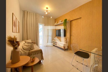 Sala de apartamento para alugar com 2 quartos, 55m² em Todos Os Santos, Rio de Janeiro