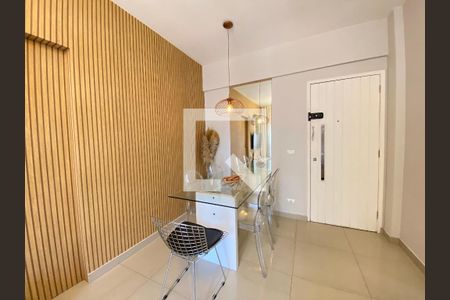 Sala de apartamento para alugar com 2 quartos, 55m² em Todos Os Santos, Rio de Janeiro