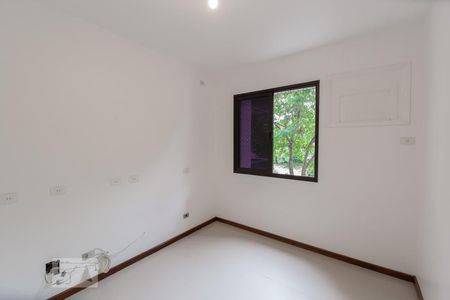Apartamento à venda com 140m², 5 quartos e 2 vagasQuarto 2