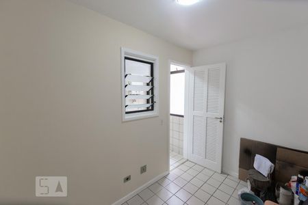 Apartamento à venda com 140m², 5 quartos e 2 vagasQuarto de serviço