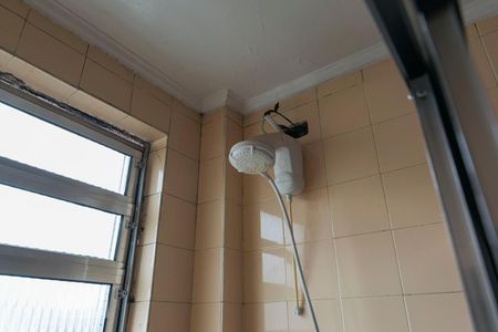 Banheiro (Chuveiro) de apartamento para alugar com 1 quarto, 38m² em Aclimação, São Paulo