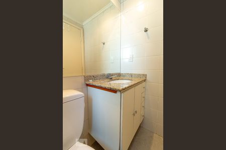 Apartamento para alugar com 75m², 3 quartos e 2 vagas Apartamento para alugar com 75m², 3 quartos e 2 vagasBanheiro Suíte