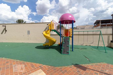 Apartamento para alugar com 75m², 3 quartos e 2 vagas Apartamento para alugar com 75m², 3 quartos e 2 vagasPlayground