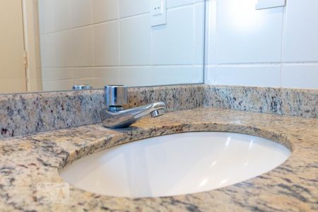 Apartamento para alugar com 75m², 3 quartos e 2 vagas Apartamento para alugar com 75m², 3 quartos e 2 vagasBanheiro Suíte