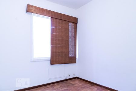 Apartamento à venda com 102m², 3 quartos e 2 vagasQuarto 2
