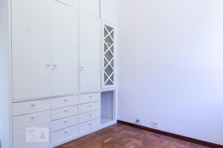 Apartamento à venda com 102m², 3 quartos e 2 vagasQuarto 3