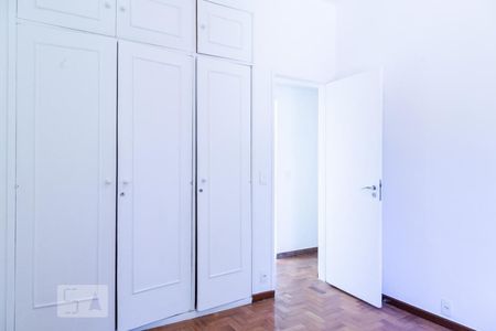 Apartamento à venda com 102m², 3 quartos e 2 vagasQuarto 2