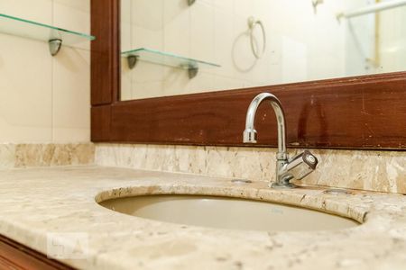 Apartamento à venda com 102m², 3 quartos e 2 vagasBanheiro - Suíte