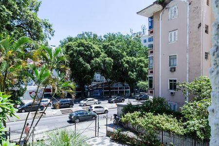 Apartamento à venda com 102m², 3 quartos e 2 vagasVista - Quarto 3