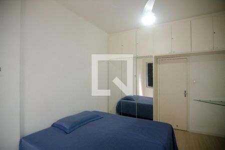 Sala | Quarto de apartamento à venda com 1 quarto, 38m² em Copacabana, Rio de Janeiro