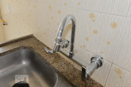 Apartamento à venda com 150m², 4 quartos e 2 vagasCozinha torneira