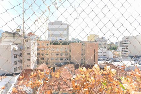 Apartamento à venda com 150m², 4 quartos e 2 vagasVista quarto 1
