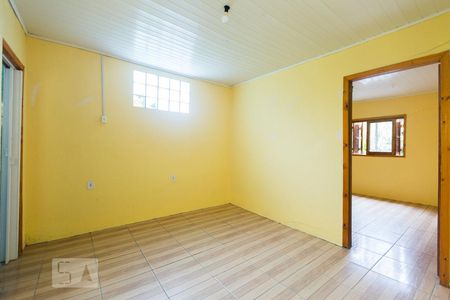 Sala 2 de casa para alugar com 3 quartos, 84m² em Teresópolis, Porto Alegre
